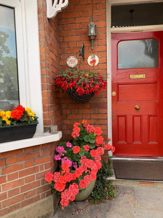 38 Whitehall Road Harrow on the Hill Экстерьер фото
