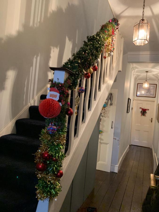 38 Whitehall Road Harrow on the Hill Экстерьер фото
